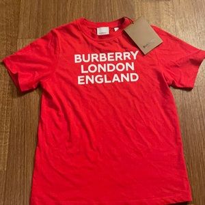 Burberry T shirt
